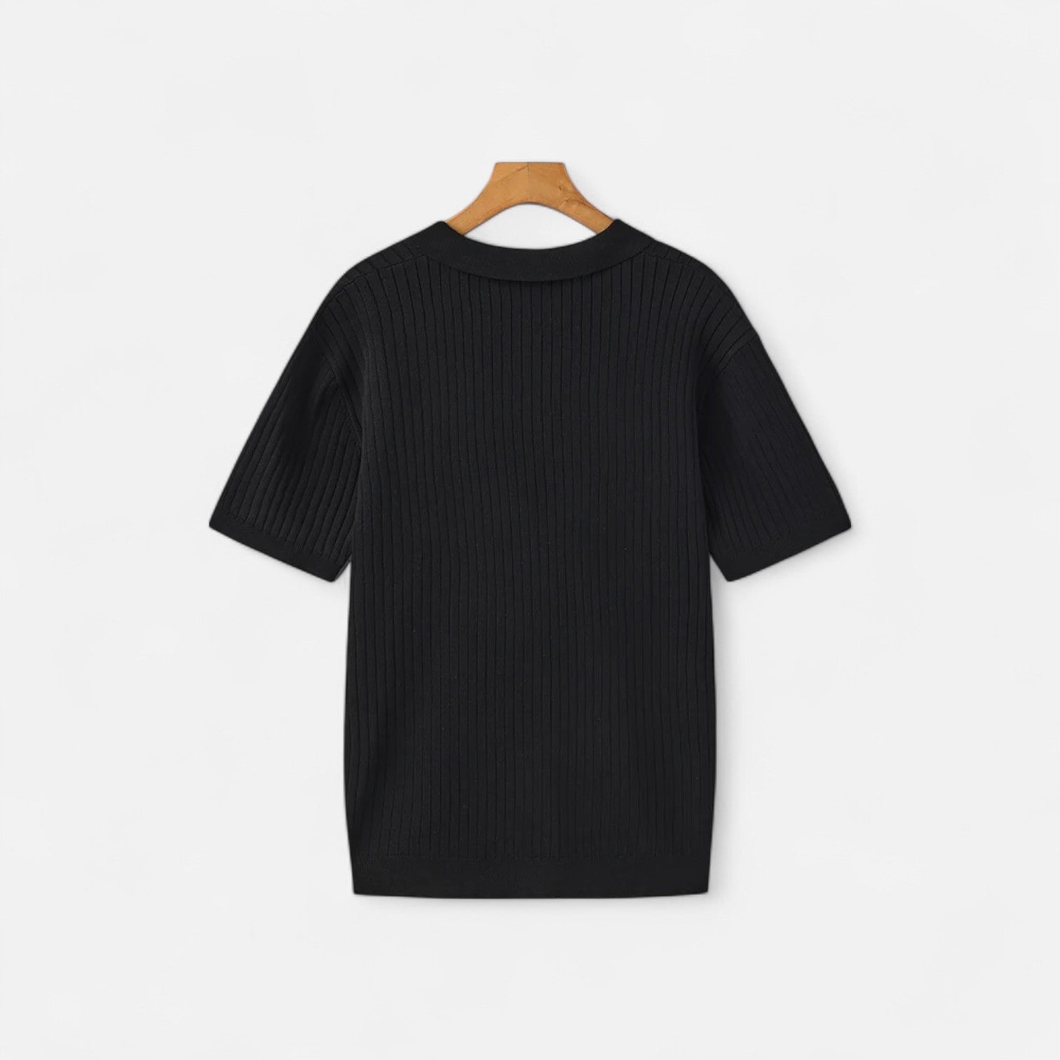 Men’s Knitted Polo Shirt in Ribbed Structure