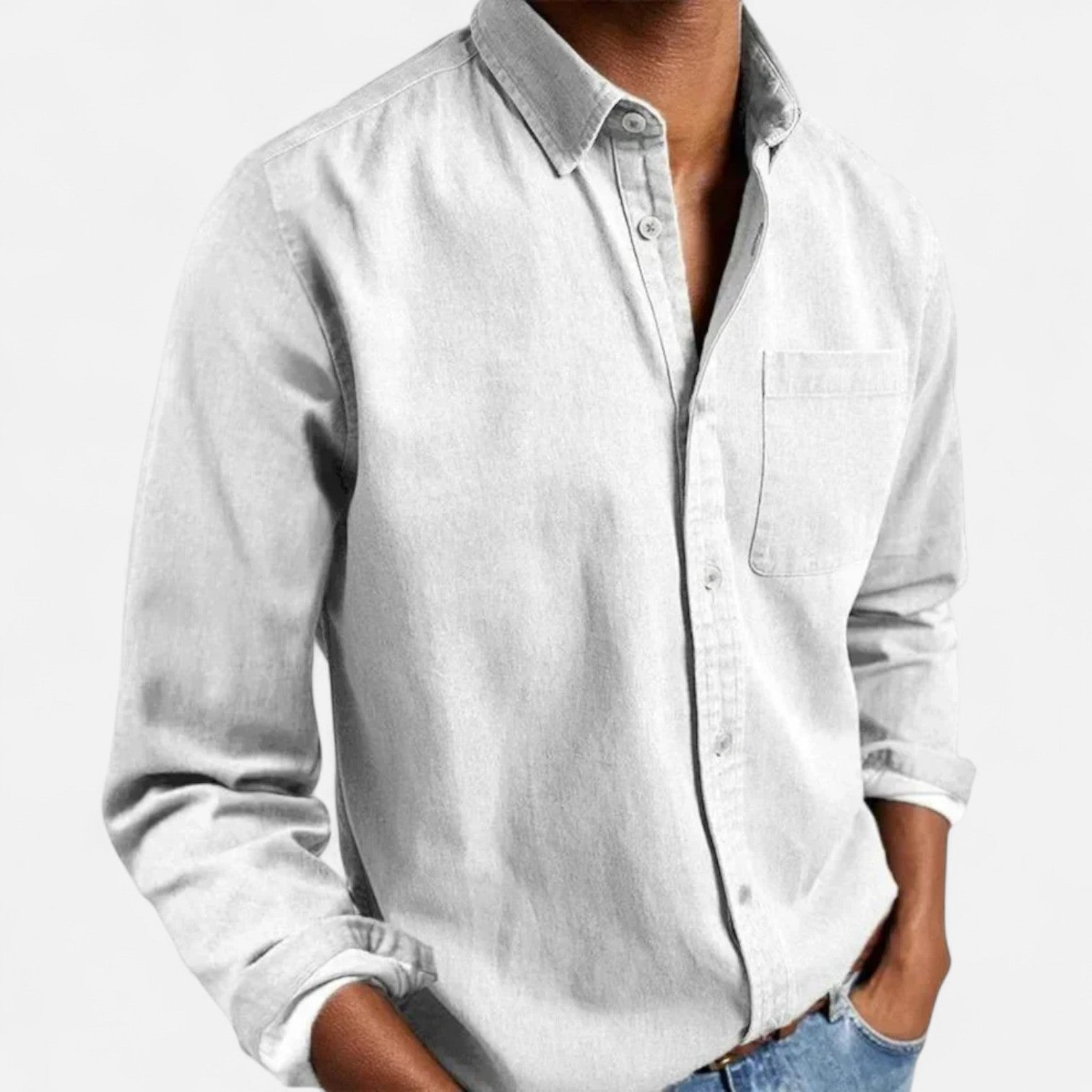 Men’s Shirt with Classic Fit and Button Closure